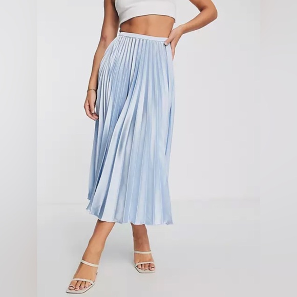 Altar'd State Dresses & Skirts - Altard State Pleated Skirt